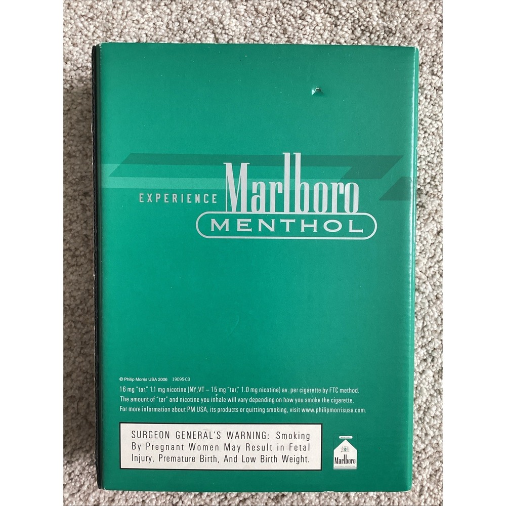 Marlboro Menthol 28-Piece Dominoes Travel Game Complete Set 2006